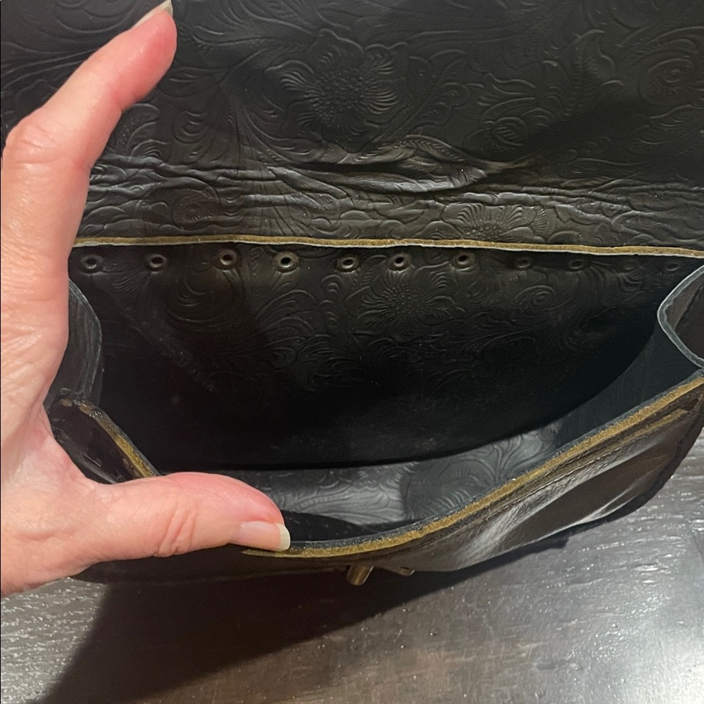 🌟🌟HOST PICK🌟🌟Absolutely Stunning Leather Handmade Belt Bag - Picture 9 of 12